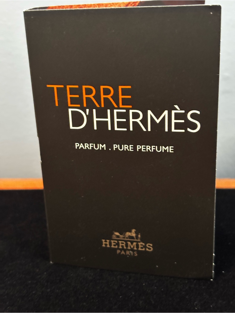 Sample Fragrance Card Set - Picture 3 of 5